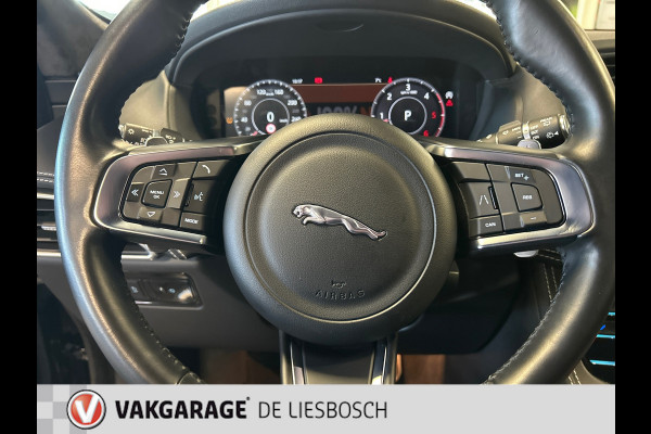 Jaguar F-Pace 2.0d AWD Chequered Flag,R-sport,navi,leer,camera,elec klep,boeken