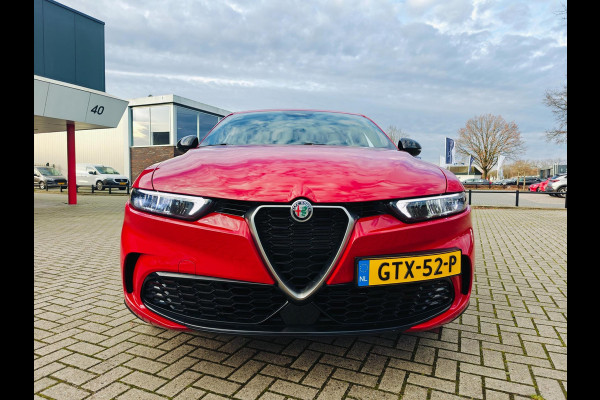 Alfa Romeo Tonale 1.5T Hybrid Super