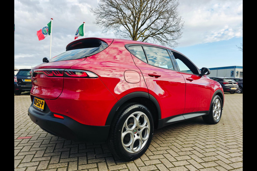 Alfa Romeo Tonale 1.5T Hybrid Super