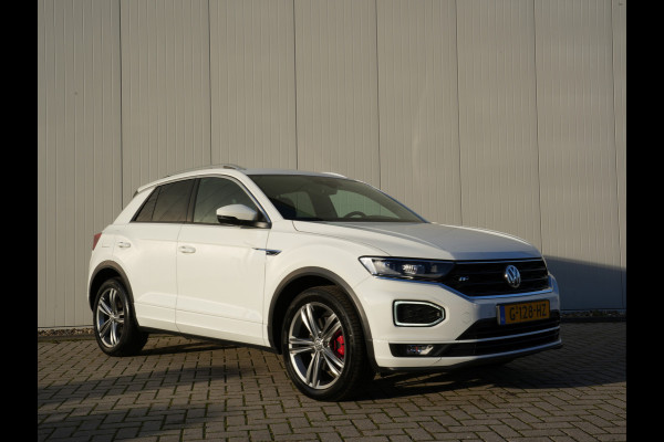 Volkswagen T-Roc 1.5 TSI Sport Business R | Navigatie | Climate Control | Keyless Go | Camera