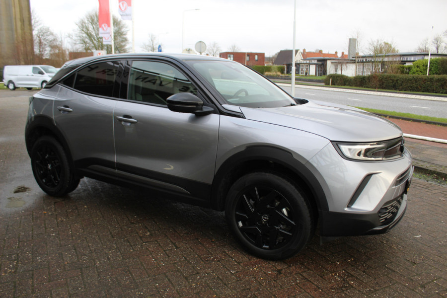 Opel Mokka 1.2 Turbo GS , 130pk , Automaat Navigatie, Climate control , Stoelverwarming , LED dagrijverl. Cruise control , Bluetooth , Apple carplay