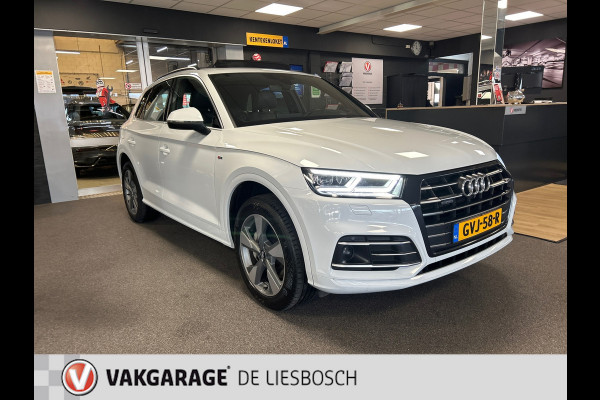 Audi Q5 55 TFSI e quattro Competition / S-line / Panorama-dak / head-up display /