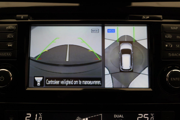 Nissan X-Trail 1.6 DIG-T N-Connecta *7 persoons*. Navigatie Camera Panorama-dak