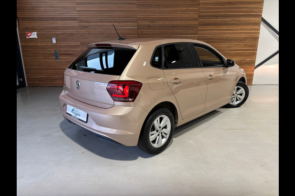 Volkswagen Polo 1.0 TSI 116pk Comfortline Business | PaleCopper | Navi DiscoverMedia | Licht + zicht | Leer-pakket | Chrome-pakket