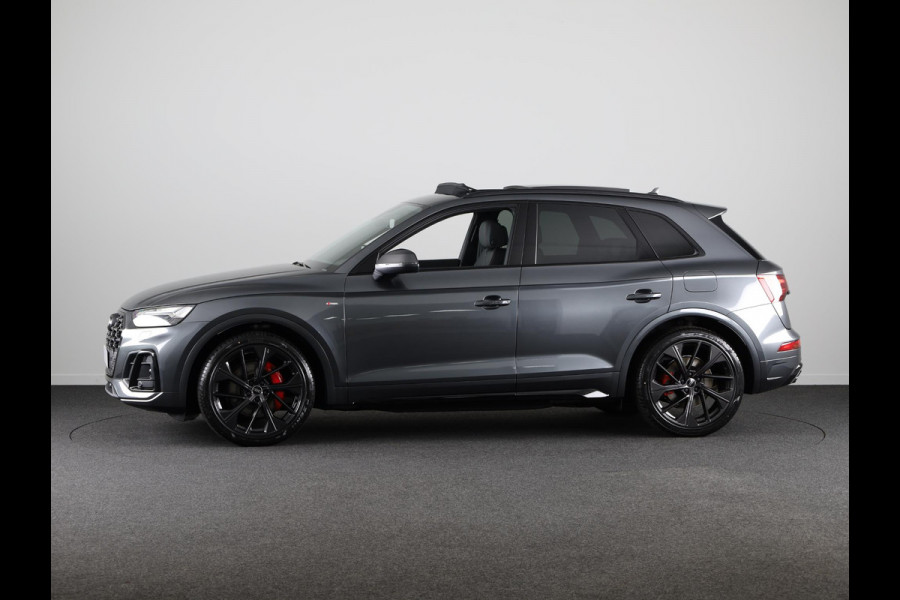 Audi Q5 50 TFSI e S edition Competition Panormadak, luchtvering, adaptive cruise control, comfortsleutel