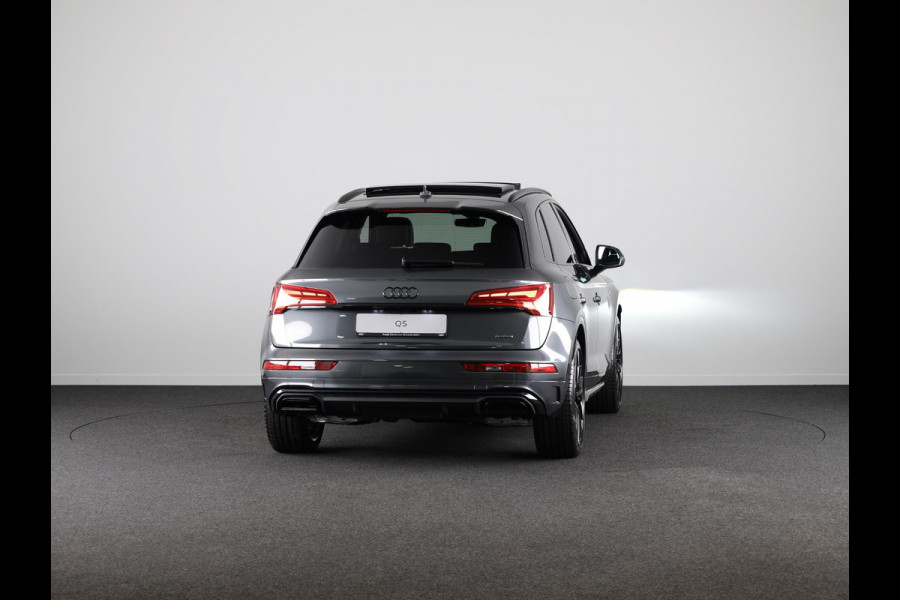 Audi Q5 50 TFSI e S edition Competition Panormadak, luchtvering, adaptive cruise control, comfortsleutel