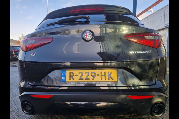 Alfa Romeo Stelvio 2.0 T AWD Special Edition Nieuwstaat! | Full Options! | 20 Inch LMV | Afn.Trekhaak 2300KG geremd!