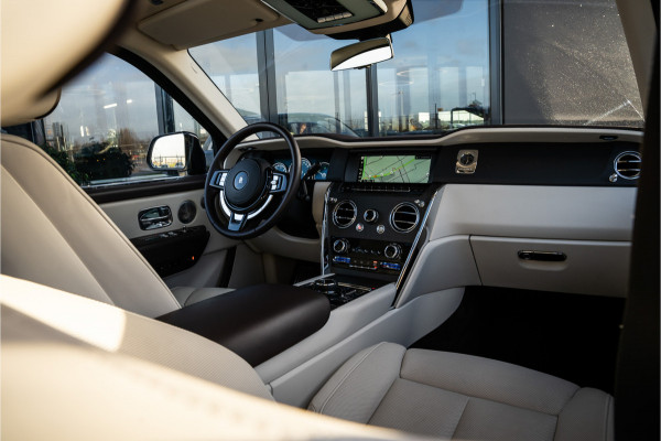 Rolls-Royce Cullinan 6.75 V12 - Panorama | Bespoke Audio | NAP | 1e eig | Massage | HUD | 360c