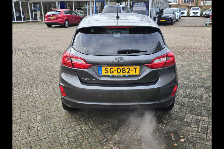 Ford Fiesta 1.0 EcoBoost Titanium 100pk | Adaptive cruise control | Winter pack | Dodehoeksensoren | Achteruitrijcamera