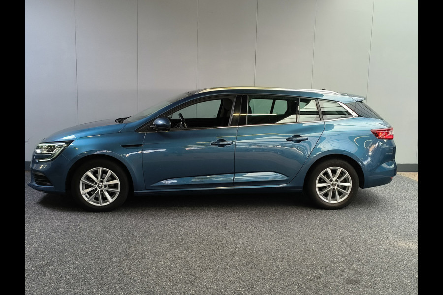 Renault MEGANE Estate 1.3 TCe Limited 140 PK uit 2019 Rijklaar + 12 maanden Bovag-garantie Henk Jongen Auto's in Helmond,  al 50 jaar service zoals 't hoort!