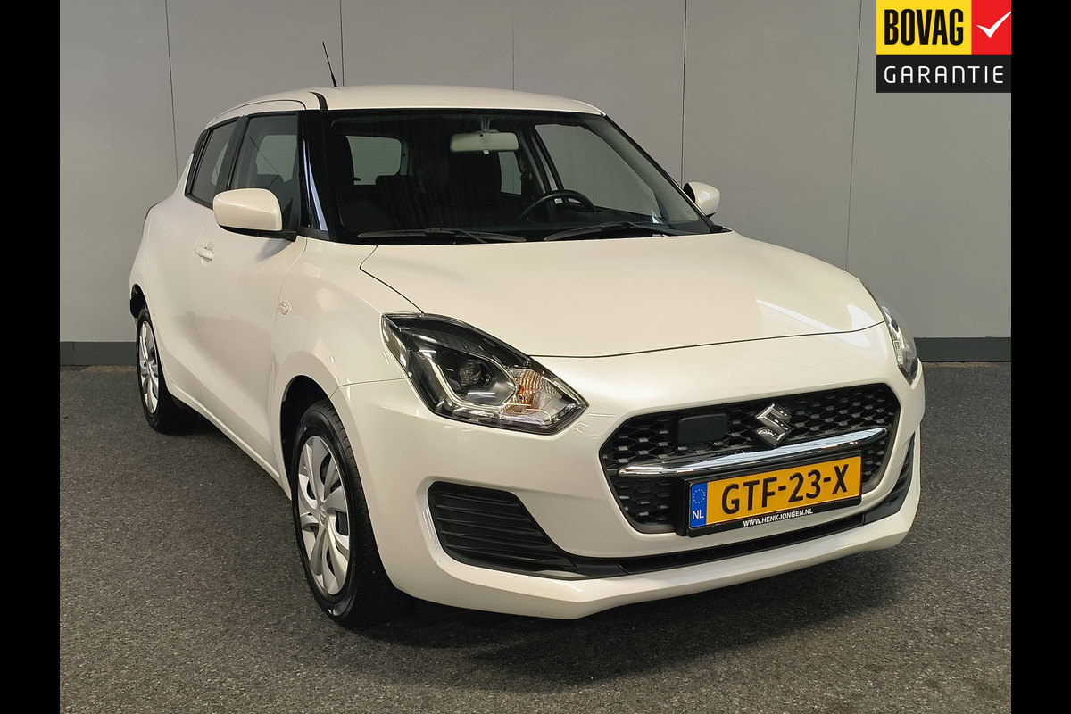 Suzuki Swift 1.2 Comfort Smart Hybrid uit 2021 Rijklaar + 12 maanden Bovag-garantie Henk Jongen Auto's in Helmond,  al 50 jaar service zoals 't hoort!