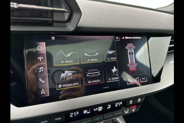 Audi A3 Sportback 35 TFSI S-Line Pano Matrix Leder Carplay