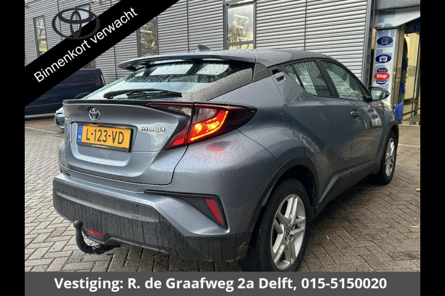 Toyota C-HR 1.8 Hybrid Active | Trekhaak | achteruitrijcamera | keyless start |