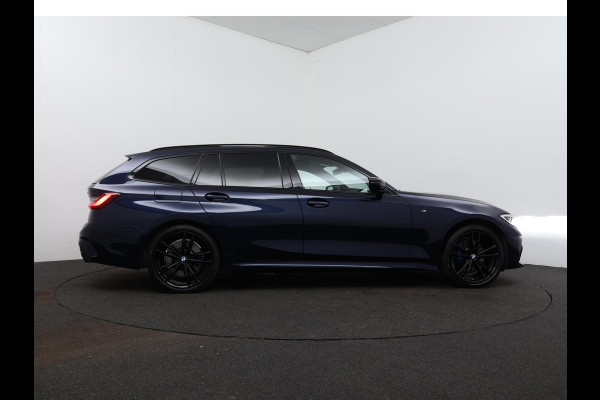 BMW 3 Serie Touring 330e M-Sport High Executive | Panorama | Laser | Individual |