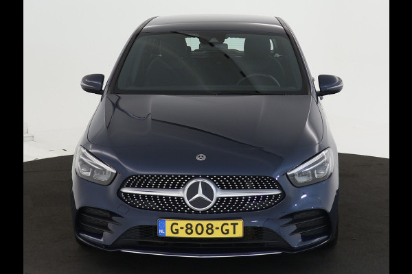 Mercedes-Benz B-Klasse 180 Business Solution AMG | Lichtmetalen velgen 5 spaaks | MBUX wide screen | Navigatie | Parking support met camera achter | Inclusief 24 maanden MB Certified garantie voor Europa.