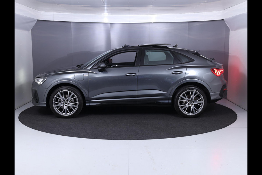 Audi Q3 Sportback 45 TFSI e S Edition 245 pk S-tronic | Navigatie | Panoramadak | Parkeersensoren | Achteruitrijcamera | Adaptieve cruise control | Stoelverwarming |