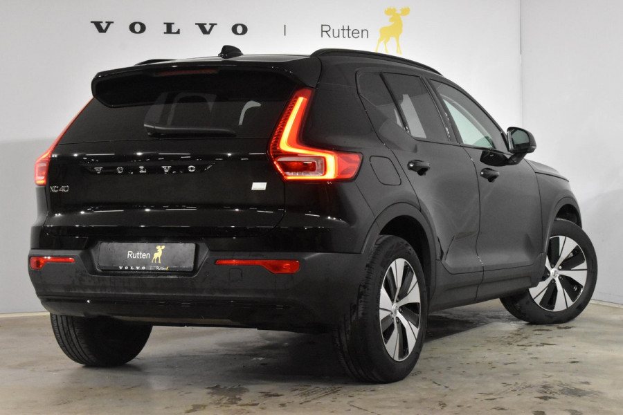 Volvo XC40 T4 211PK Automaat Recharge R-Design Expression / Navigatie / Camera / Adaptieve Cruise Control / Parkeersensoren /