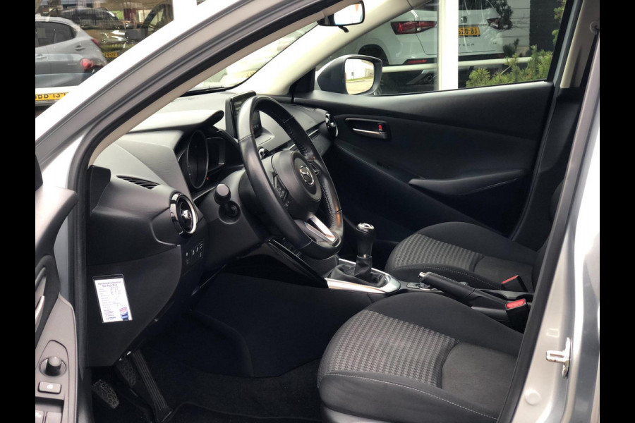 Mazda 2 1.5 Skyactiv-G Sport Selected | Navi, Camera, Cruise, Airco, DAB+ | Dealeronderhouden |