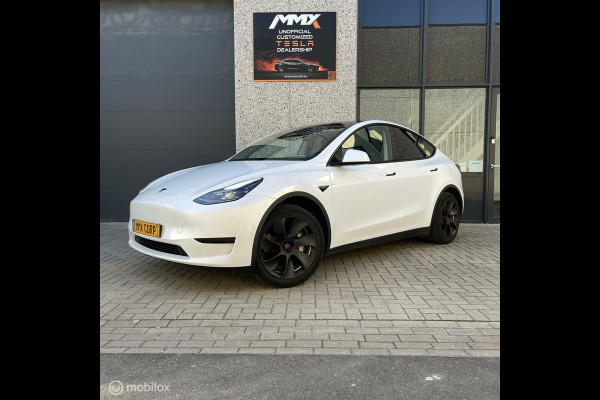 Tesla Model Y Wit 2023 RWD MMX PACK