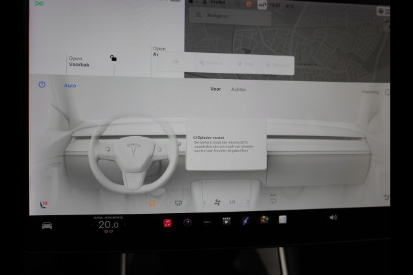 Tesla Model 3 Long Range 75kWh 463PK FSD-mogelijk Premium Audio 4wd Lmv 18" AutoPilot Panoramadak Camera's Leder Adaptive-CruiseControl-Stop&G Stoel en achterbank verwarming Keyless Electr.Stoelen+Memory+Easy-Entry WiFi Origineel Nederlandse auto, 1e Eigenaar, Grootste accu, Tot 16,5kwh thuis laden.