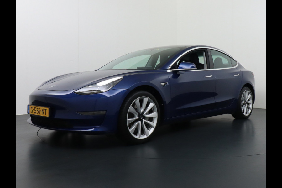 Tesla Model 3 Long Range 75kWh 463PK FSD-Full Self Driving Computer-3 Premium Audio 4wd Lmv 19" AutoPilot Panoramadak Camera's Leder Adaptive- Stoel en achterbank verwarming Keyless Electr.Stoelen+Memory+Easy-Entry WiFi Origineel Nederlandse auto, 1e Eigenaar, Grootste accu, Tot 16,5kwh thuis laden.