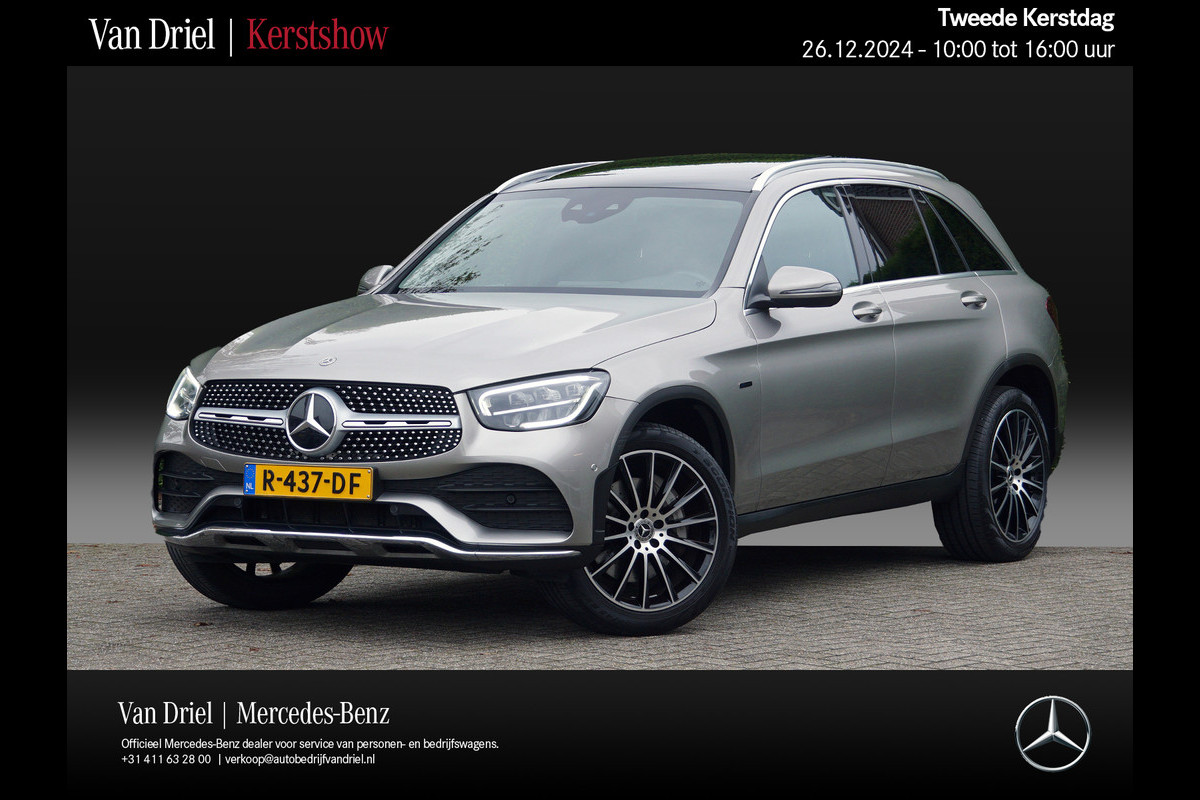 Mercedes-Benz GLC GLC 300 e 4M AMG line | Trekhaak Panorama Sfeerverlichting 20 inch AMG