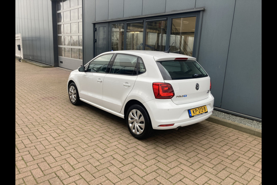 Volkswagen Polo 1.4 TDi 90pk Comfortline Exec.Plus 5-drs. NAVI/CARPLAY/AIRCO/CRUISE/PDC/BTW/2E EIGENAAR!