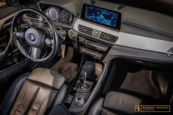 BMW X2 SDrive20i M-sport NAP Panoramadak Camera Leder H&K