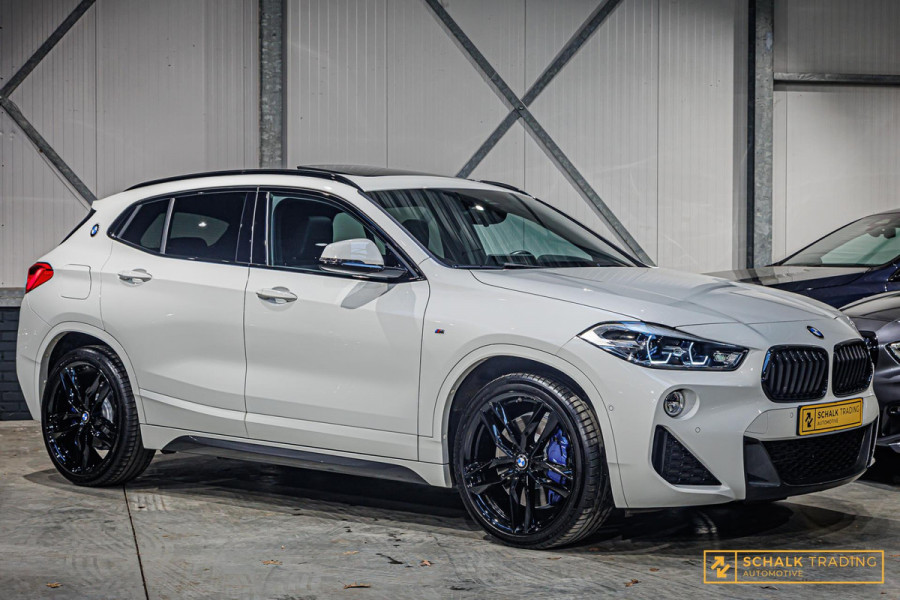 BMW X2 SDrive20i M-sport NAP Panoramadak Camera Leder H&K