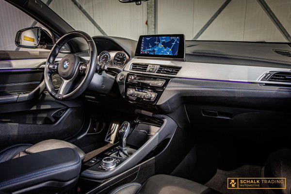 BMW X2 SDrive20i M-sport NAP Panoramadak Camera Leder H&K