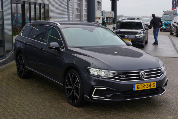 Volkswagen Passat Variant 1.4 TSI PHEV 218 PK GTE Business, Leder, LED, Camera, Stoelverwarming