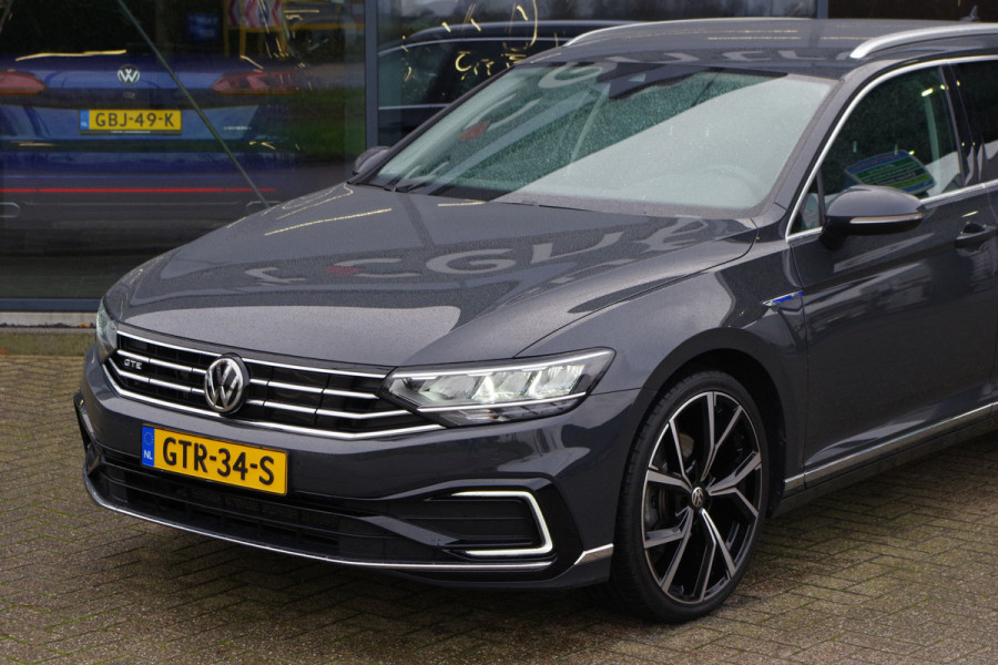 Volkswagen Passat Variant 1.4 TSI PHEV 218 PK GTE Business, Leder, LED, Camera, Stoelverwarming