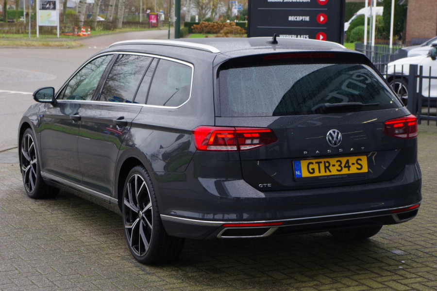 Volkswagen Passat Variant 1.4 TSI PHEV 218 PK GTE Business, Leder, LED, Camera, Stoelverwarming