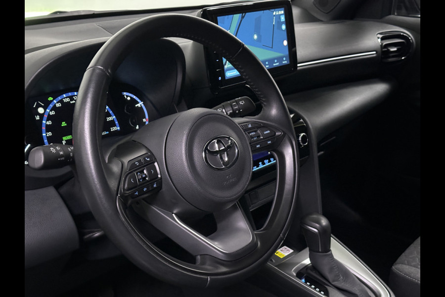 Toyota Yaris Cross 1.5 Hybrid Dynamic | Navigatie |  Apple Carplay | Camera | Adaptive Cruise | DAB | L.M. 17" |