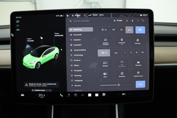 Tesla Model 3 Standard RWD Plus | Autopilot | Panoramadak | Leder | Stoelverwarming | Full LED | Camera | Navigatie