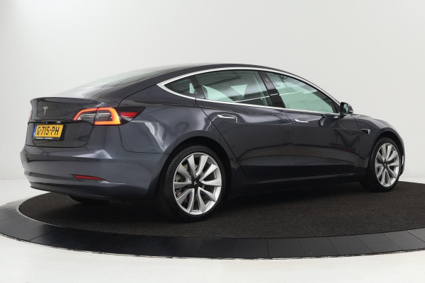 Tesla Model 3 Standard RWD Plus | Autopilot | Panoramadak | Leder | Stoelverwarming | Full LED | Camera | Navigatie