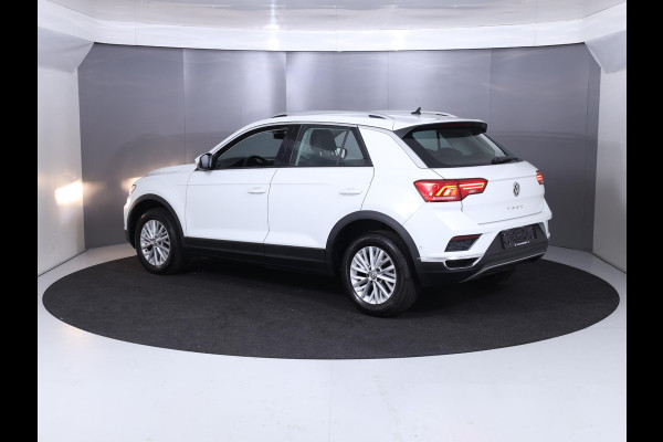 Volkswagen T-Roc 1.5 TSI Style Business 150pk DSG| Navi| el.achterklep| Climatronic