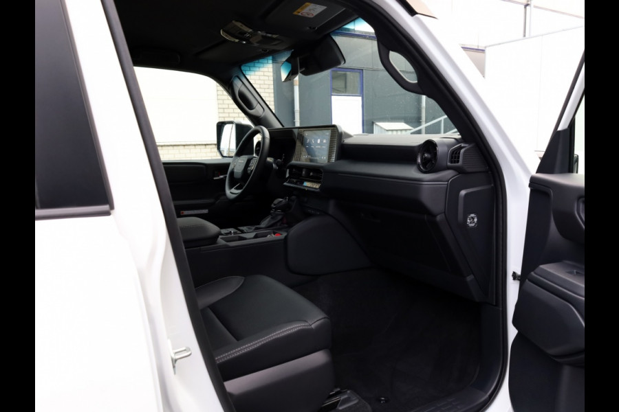 Toyota Land Cruiser 2.8 D-4D Blind Van Navigator | All-In Prijs