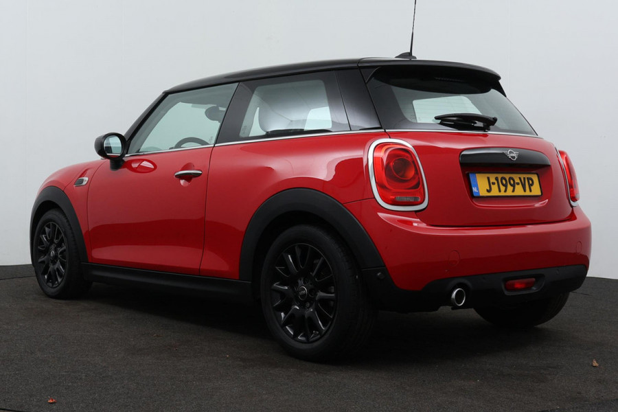 MINI Mini 1.5 Cooper Pepper Business FACE LIFT (1e Eig, Dealer OndH, NL-auto, Navi, Parkeersensoren, Airco, Cruise Con, Etc)