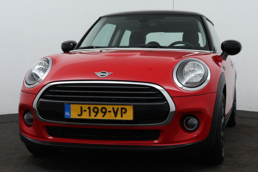 MINI Mini 1.5 Cooper Pepper Business FACE LIFT (1e Eig, Dealer OndH, NL-auto, Navi, Parkeersensoren, Airco, Cruise Con, Etc)