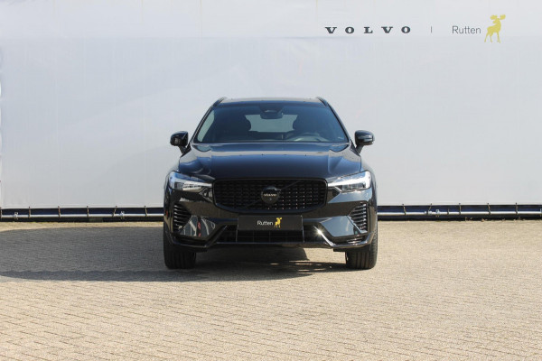 Volvo XC60 T6 350PK automaat AWD Plus Black Edition Panoramisch schuif-kanteldak / 21" lichtmetalen velgen / Google Infotainment / Getinte ramen van de B-stijl / 360 graden parkeercamera