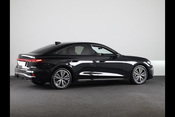 Audi A5 Limousine 2.0 TFSI edition One S-line exterieur, S-line interieur, omgevingscamera's, optiekpakket zwart, adaptive cruise control, mmi bijrijdersscherm