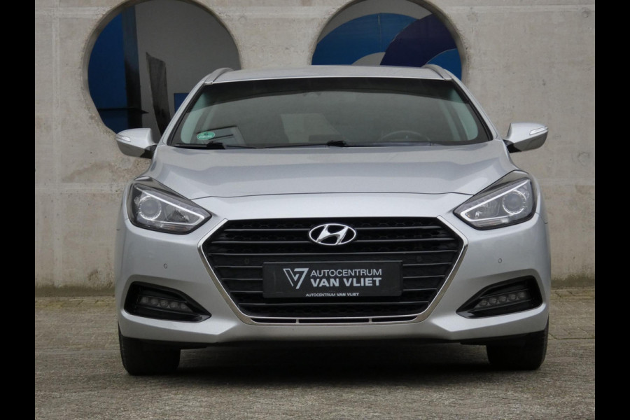 Hyundai i40 Wagon 1.6 GDI Essence | NAVIGATIE |