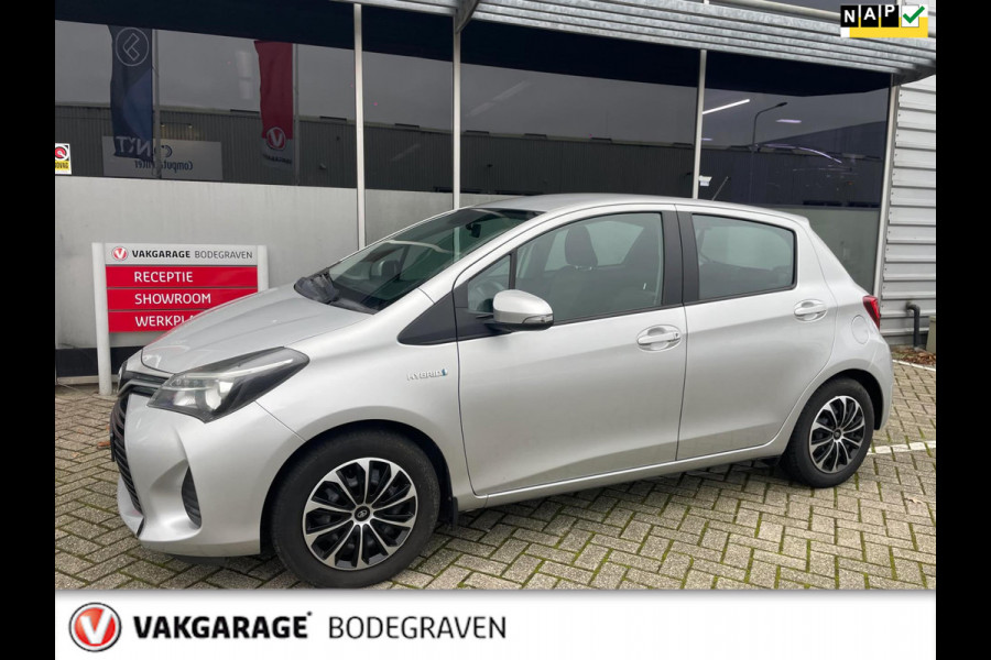 Toyota Yaris 1.5 Hybrid Aspiration Camera/navigatie/1e eigenaar