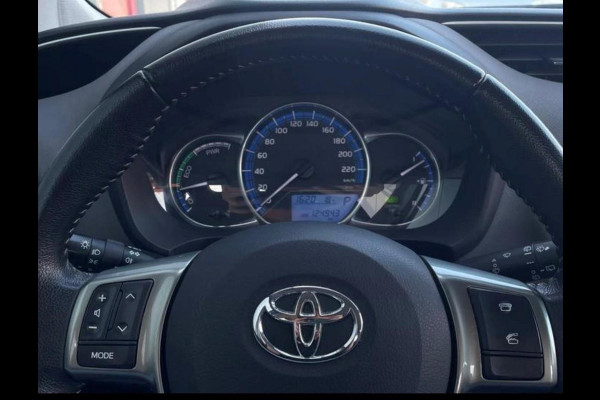 Toyota Yaris 1.5 Hybrid Aspiration Camera/navigatie/1e eigenaar