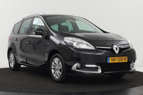 Renault Grand Scénic 1.2 TCe Limited 7-persoons | Trekhaak | Navigatie | Climate control | Bluetooth | Cruise control | PDC | Getint glas