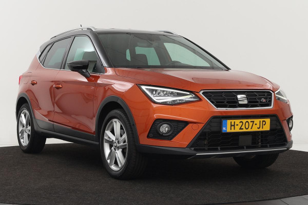 Seat Arona 1.0 TSI FR Intens | Stoelverwarming | Trekhaak | Leder/Alcantara | Adaptive cruise | Camera | Virtual Cockpit | Carplay | Full LED | Dodehoek detectie | Navigatie | Keyless