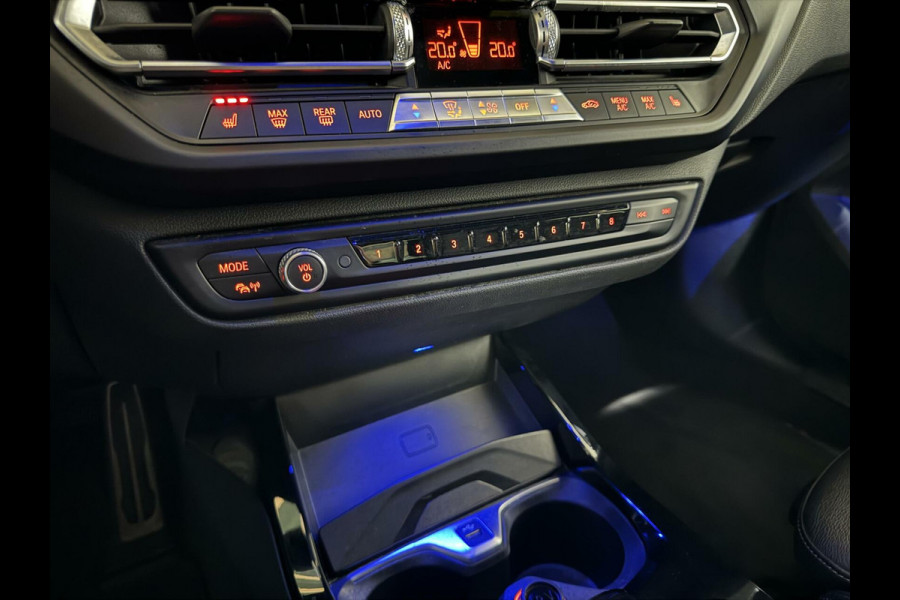 BMW 2 Serie Gran Coupé 218i M-Sport Pano Leer Sfeer Carplay