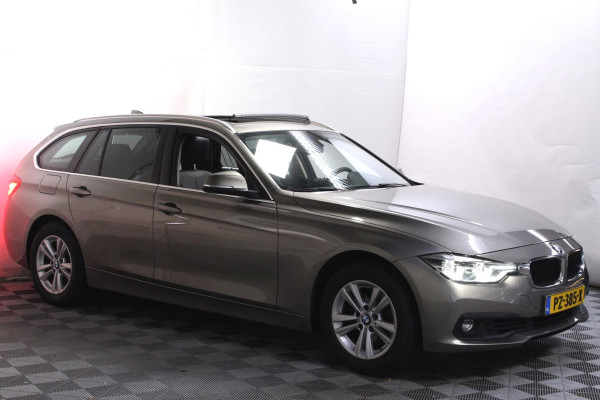 BMW 3 Serie Touring 320i AUT Executive NAP 2eEIG PANO NAV LEDER LED '17