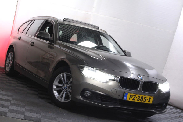 BMW 3 Serie Touring 320i AUT Executive NAP 2eEIG PANO NAV LEDER LED '17